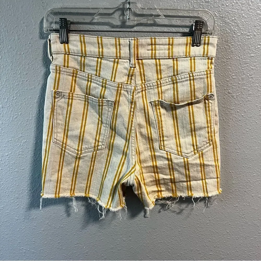 Anthro Pilcro Wanderer Short Cream Mustard Hi Rise - Picture 4 of 7